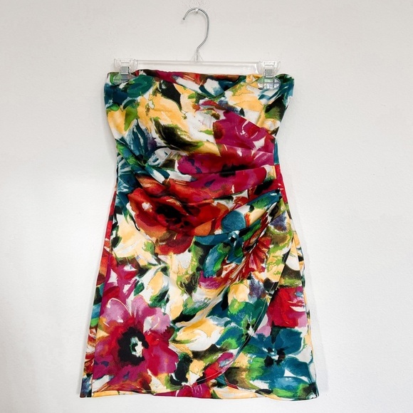 Speechless Floral Watercolor Print Strapless Cocktail Mini Dress Size XS Ruched - Picture 3 of 5